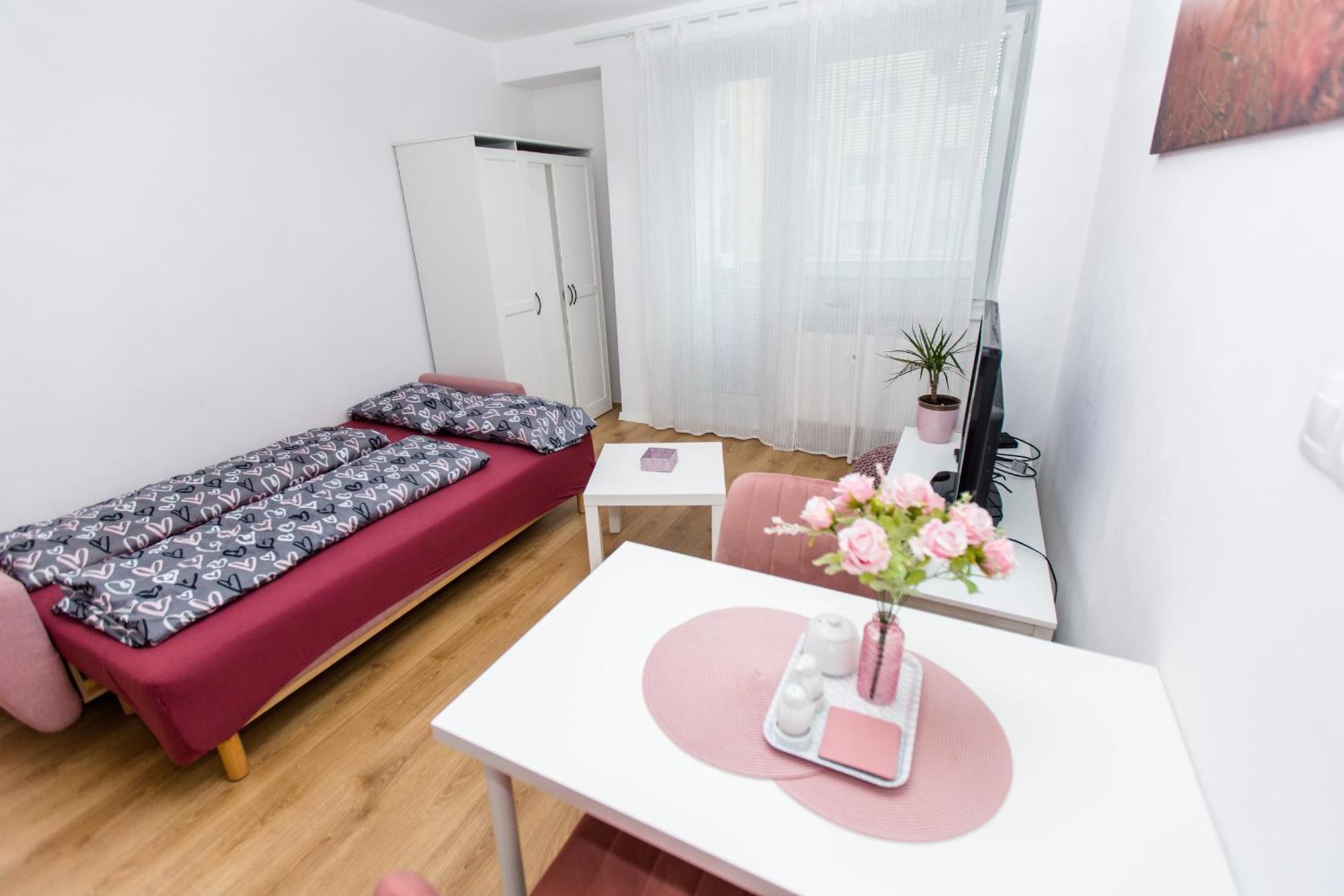 ברטיסלאבה Apartment Near The Ondrej Nepela Winter Stadium מראה חיצוני תמונה